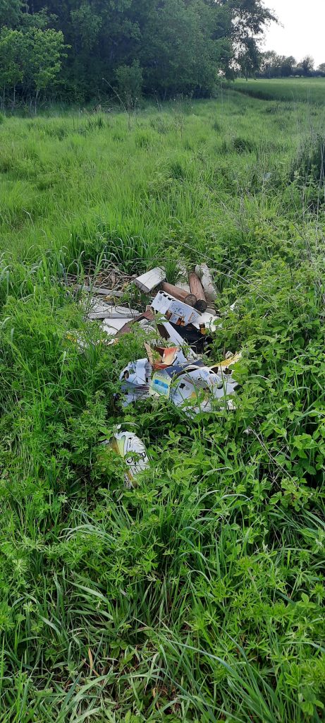 La campagne n'est pas une déchetterie.